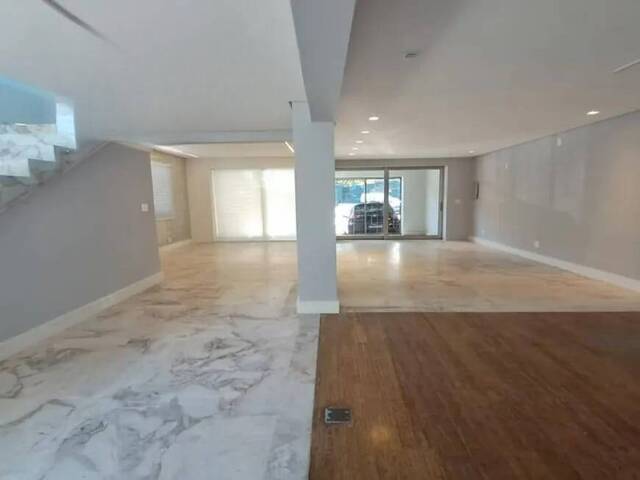 Sala para Venda em São Paulo - 2